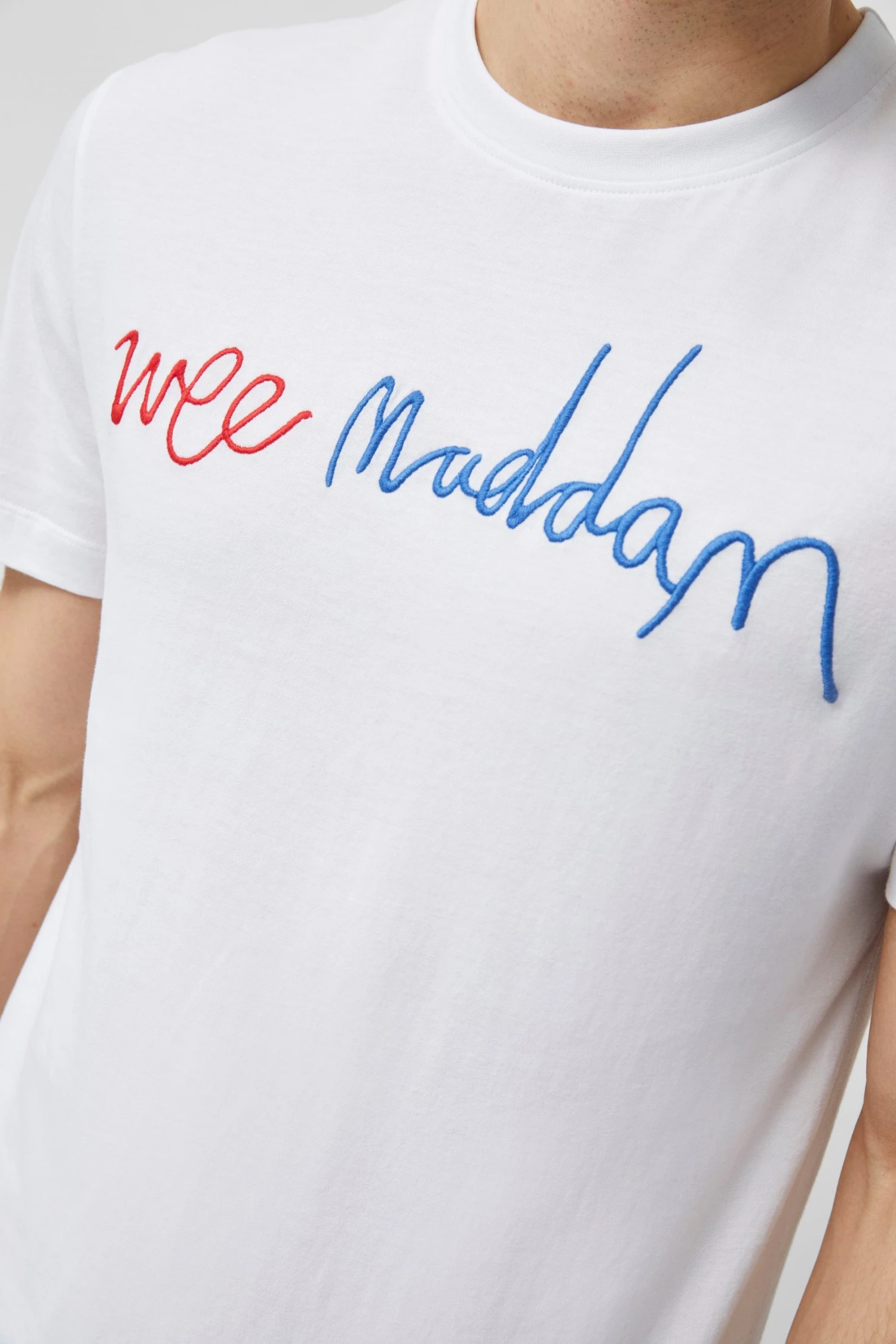 French Connection Embroidery Oui Madame T-Shirt 4 French Connection Embroidery Oui Madame T-Shirt
