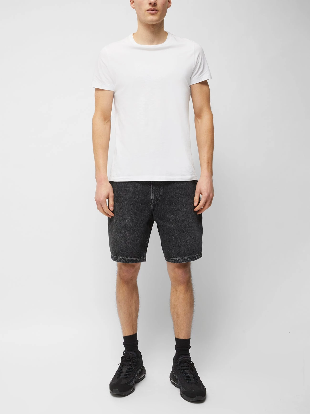 French Connection New In Black Denim Shorts 6 French Connection New In Black Denim Shorts