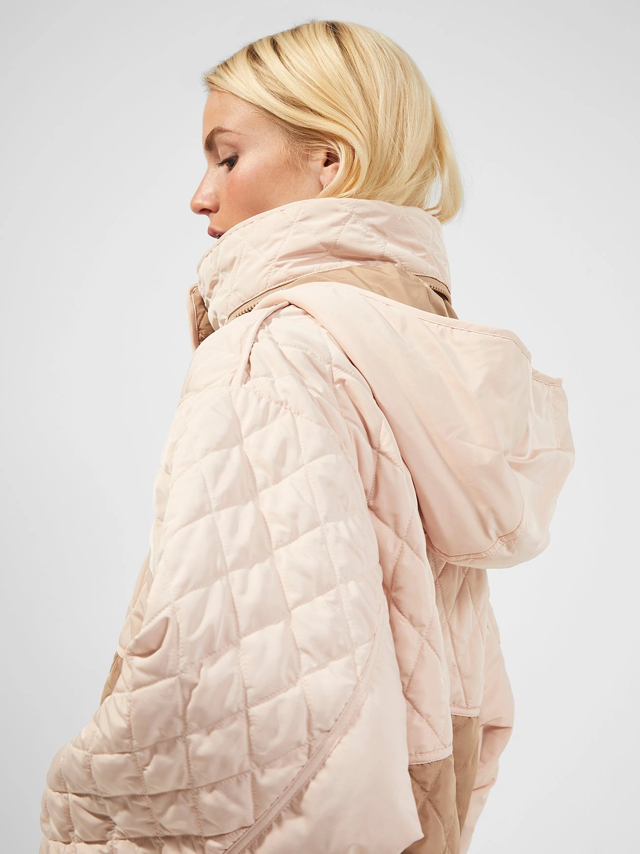 French Connection Arai Recycled Quilted Colour-Block Coat 6 French Connection Arai Recycled Quilted Colour-Block Coat