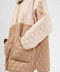 French Connection Arai Recycled Quilted Colour-Block Coat 17 French Connection Arai Recycled Quilted Colour-Block Coat