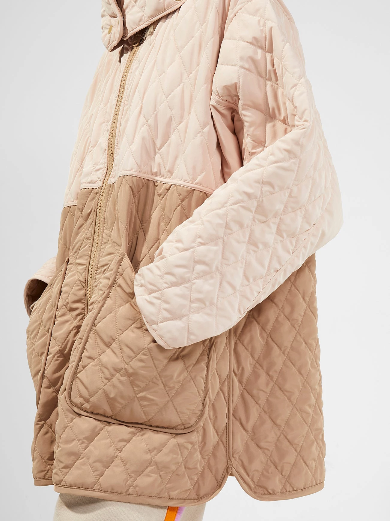 French Connection Arai Recycled Quilted Colour-Block Coat 9 French Connection Arai Recycled Quilted Colour-Block Coat
