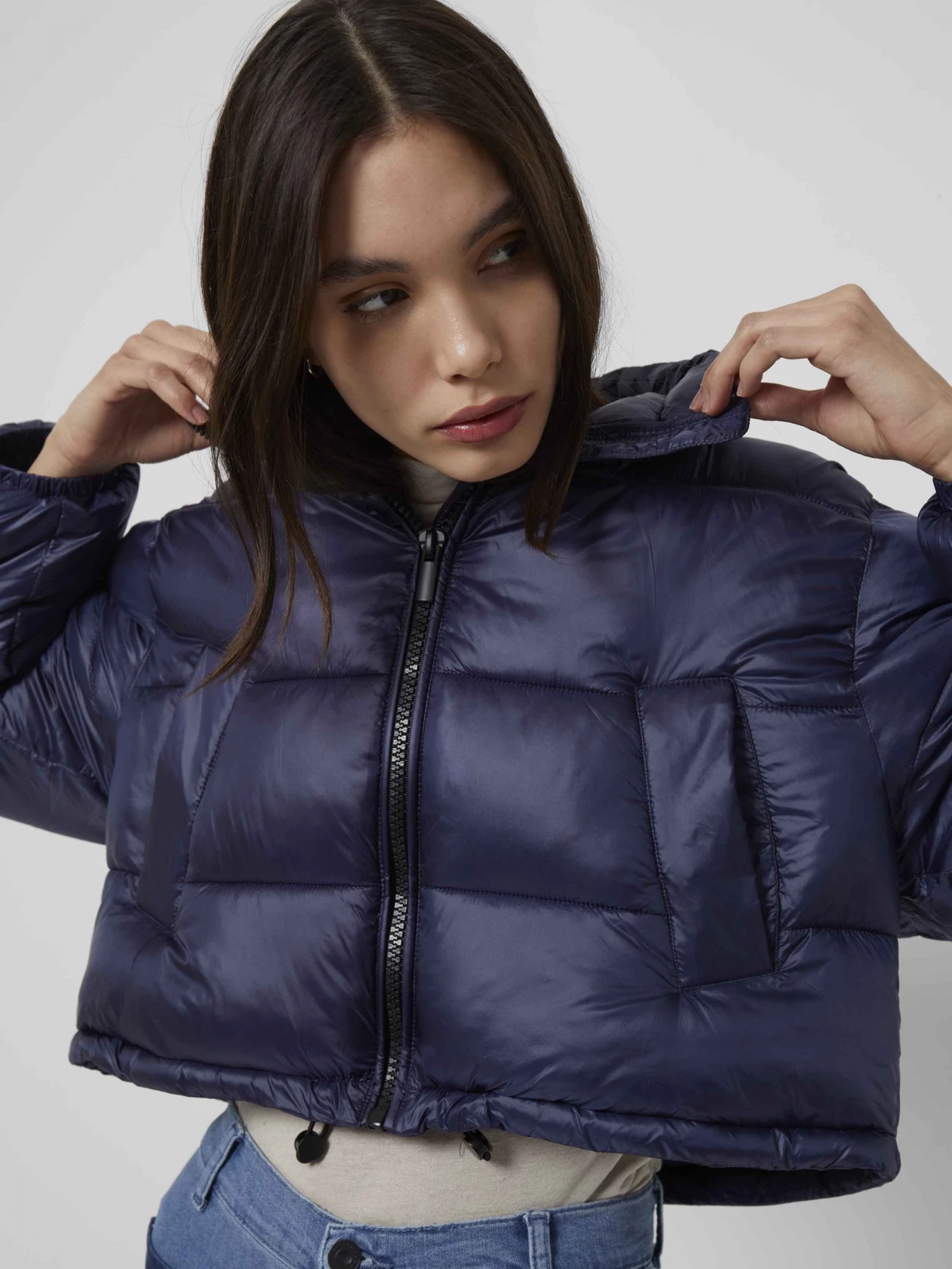 French Connection Short Metallic Puffa Jacket 5 French Connection Short Metallic Puffa Jacket