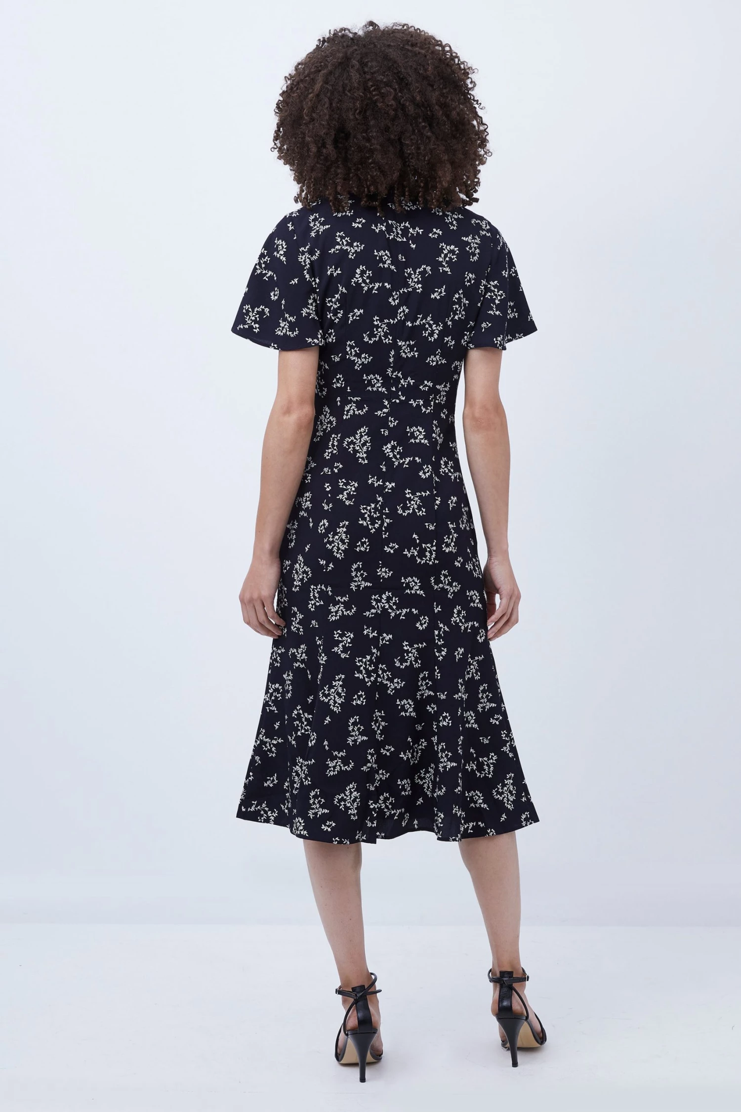 French Connection Sale Ansa Bruna Crepe Twist Neck Dress 6 French Connection Sale Ansa Bruna Crepe Twist Neck Dress