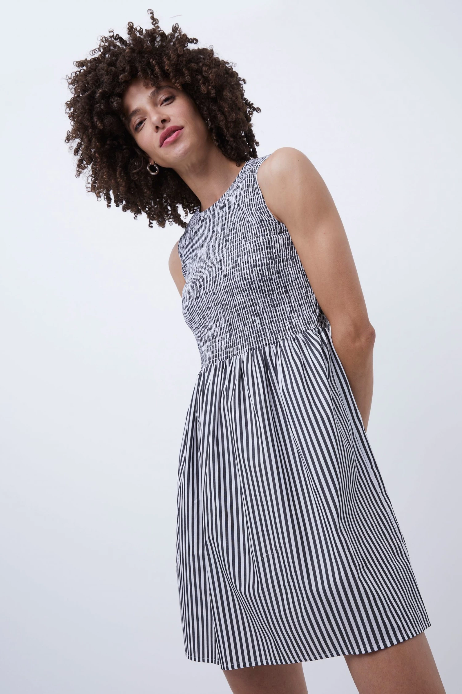 French Connection Serge Stripe Sleeveless Shirring Dress Sale 4 French Connection Serge Stripe Sleeveless Shirring Dress Sale
