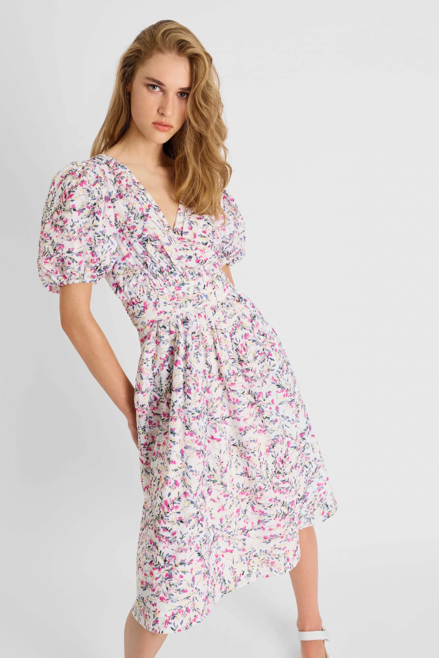 French Connection Flores Cotton V Neck Midi Dress Sale 3 French Connection Flores Cotton V Neck Midi Dress Sale