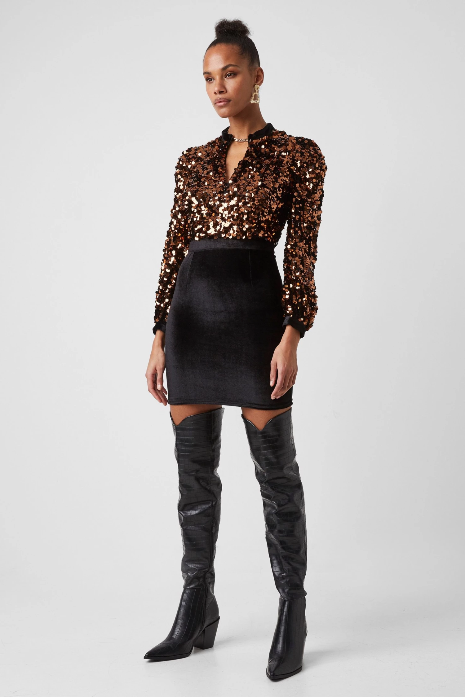 French Connection Sale Ashiaz Sequin Velvet Mini Dress 5 French Connection Sale Ashiaz Sequin Velvet Mini Dress