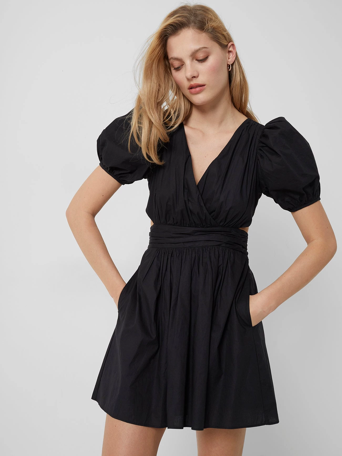French Connection New In Rhodes Poplin V-Neck Mini Dress 5 French Connection New In Rhodes Poplin V-Neck Mini Dress