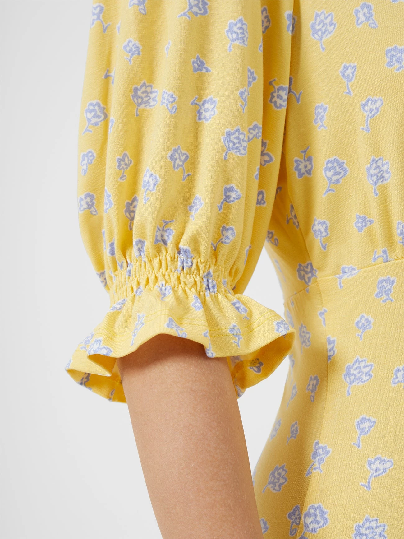 French Connection Peony-Doria Eco Puff-Sleeve Dress 6 French Connection Peony-Doria Eco Puff-Sleeve Dress