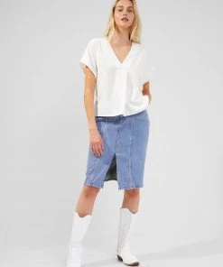 French Connection Crepe Light Short-Sleeve V-Neck Top Tops