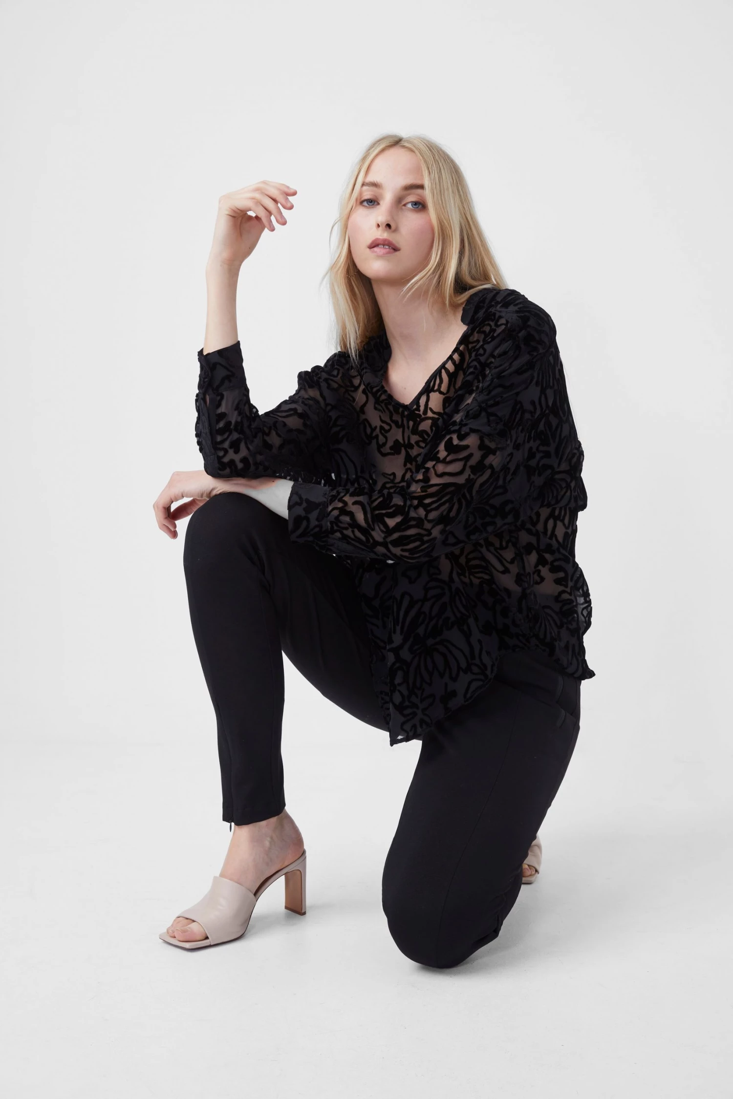 French Connection Sale Gemna Devoré Pop Over Top 4 French Connection Sale Gemna Devoré Pop Over Top