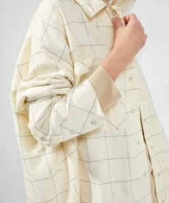 French Connection Sale Yiza Check Flannel Oversized Shirt 9 French Connection Sale Yiza Check Flannel Oversized Shirt