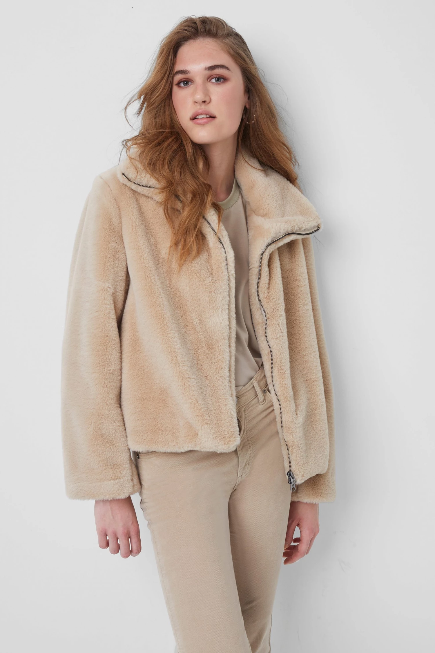 French Connection Sale Buona Faux Fur Zip Thru Jacket 4 French Connection Sale Buona Faux Fur Zip Thru Jacket