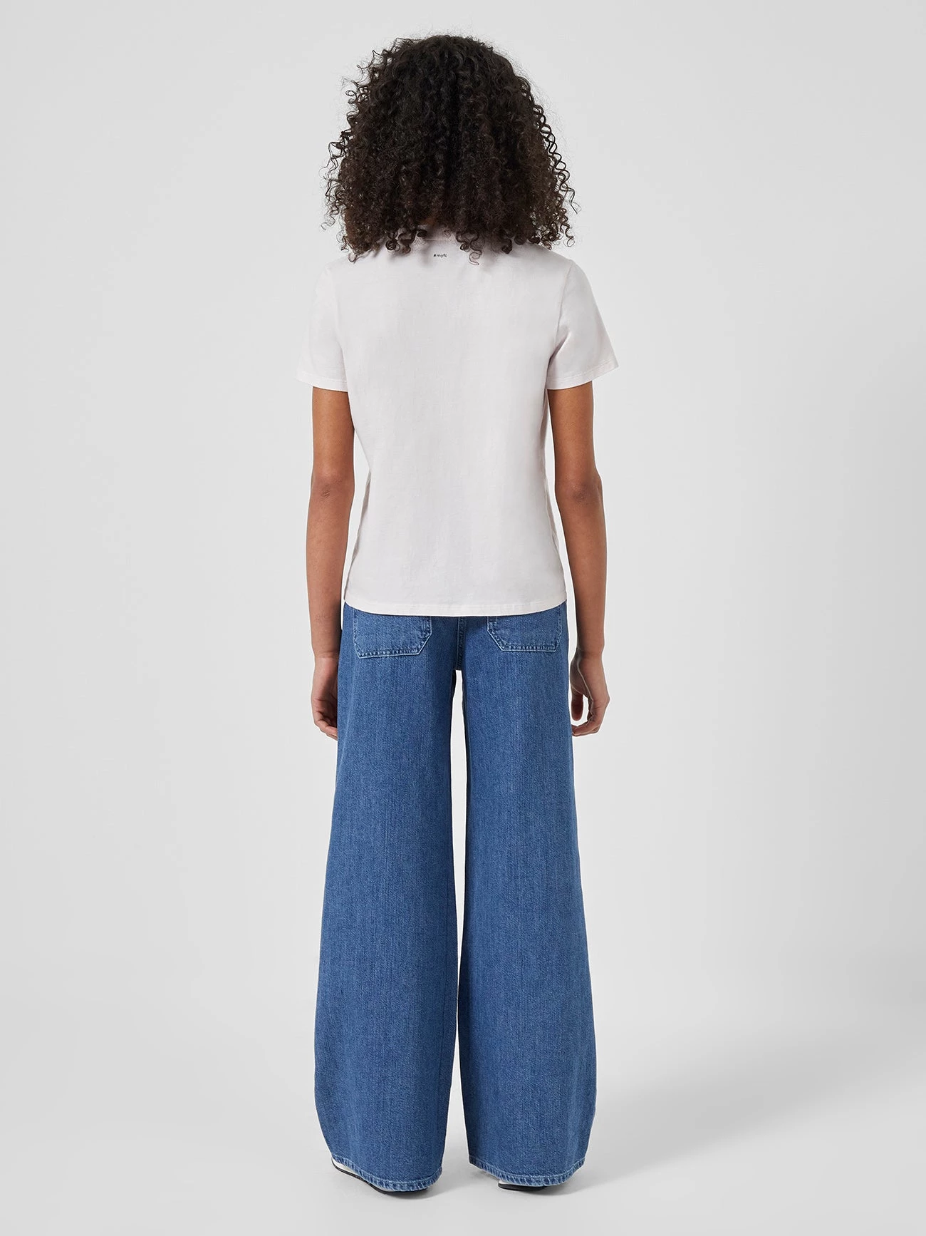 French Connection New In Tiger Organic Graphic Boyfit T-Shirt 6 French Connection New In Tiger Organic Graphic Boyfit T-Shirt