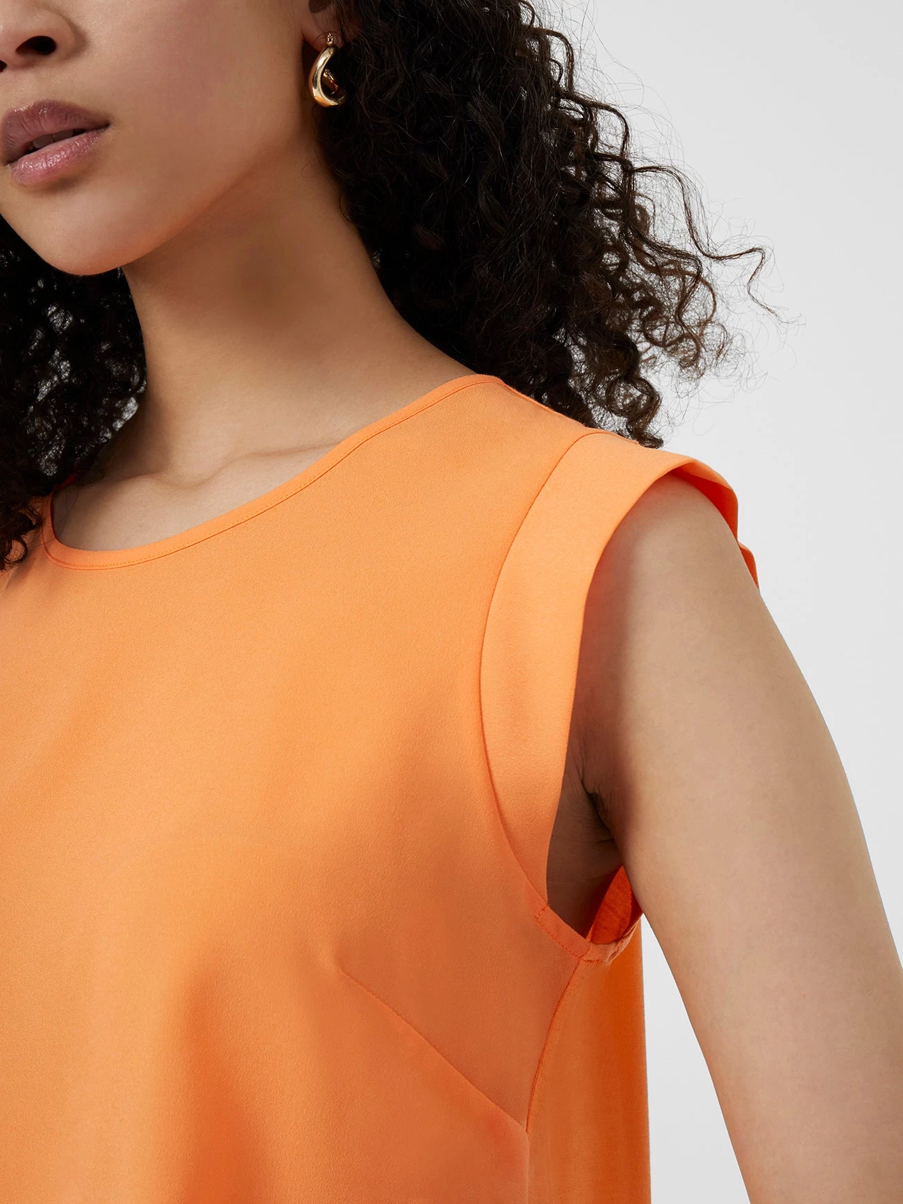 French Connection Crepe Light Capped Sleeve Top New In 6 French Connection Crepe Light Capped Sleeve Top New In