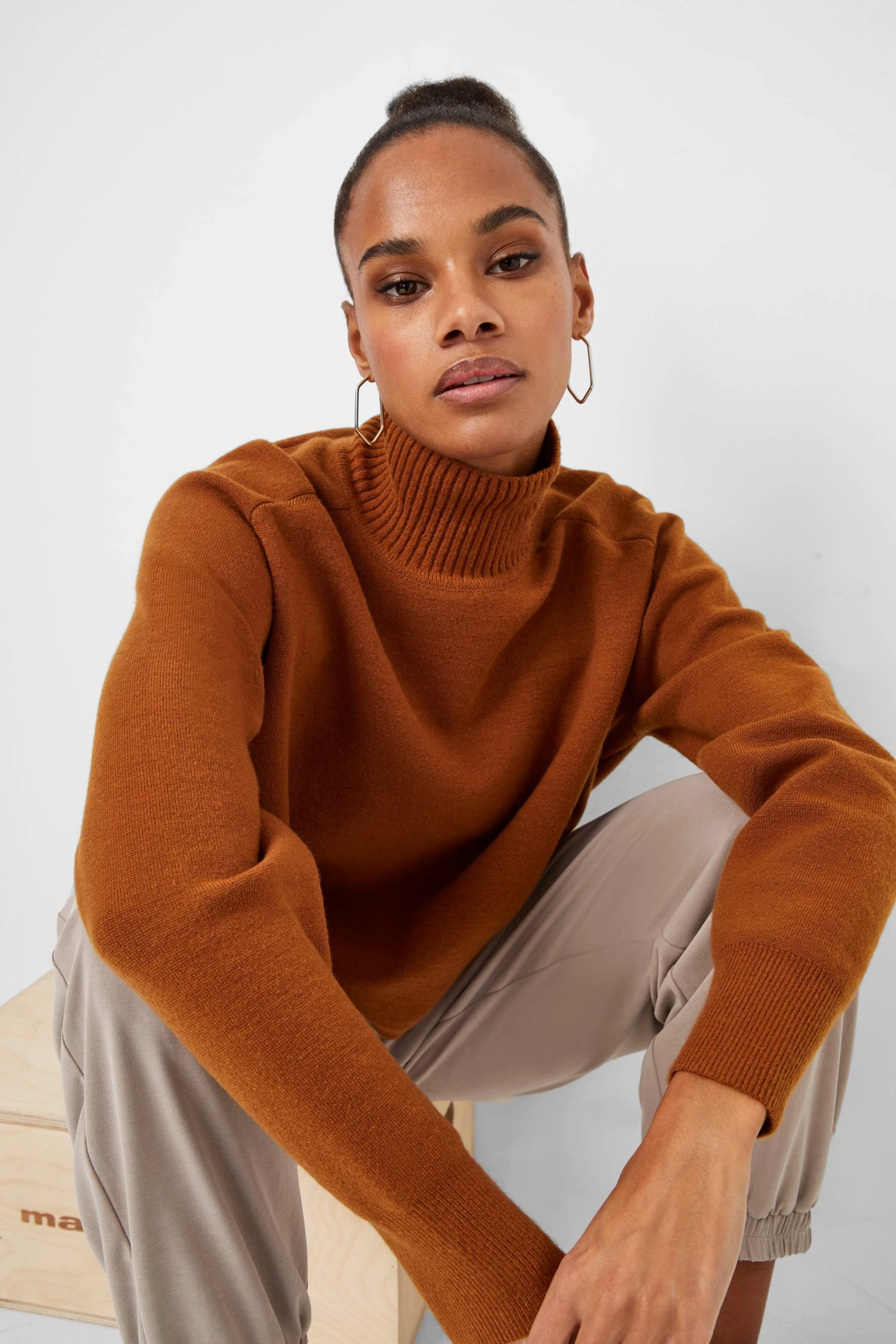 French Connection Sale Millia Milano Vhari High Neck Jumper 5 French Connection Sale Millia Milano Vhari High Neck Jumper