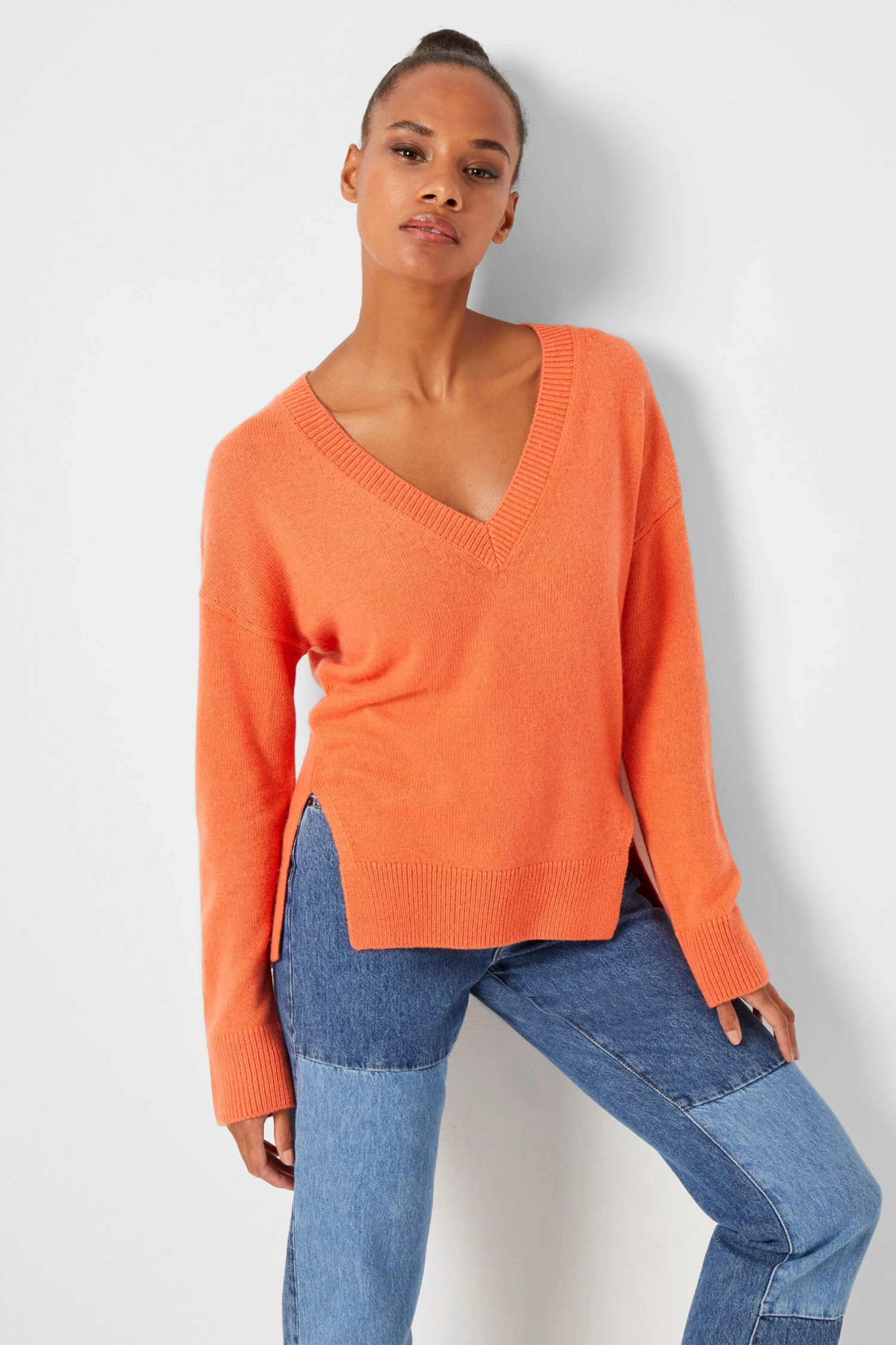 French Connection Sale Josi Cashmere Blend V-Neck Jumper 3 French Connection Sale Josi Cashmere Blend V-Neck Jumper