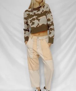 French Connection Kylah Camo Crew Neck Jumper 9 French Connection Kylah Camo Crew Neck Jumper