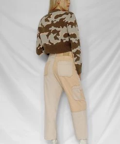 French Connection Kylah Camo Crew Neck Jumper 10 French Connection Kylah Camo Crew Neck Jumper