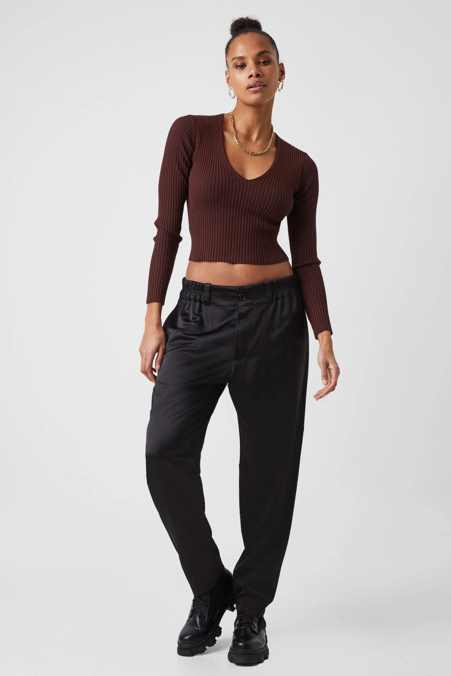 French Connection Olina Knitted V-Neck Top Sale 5 French Connection Olina Knitted V-Neck Top Sale