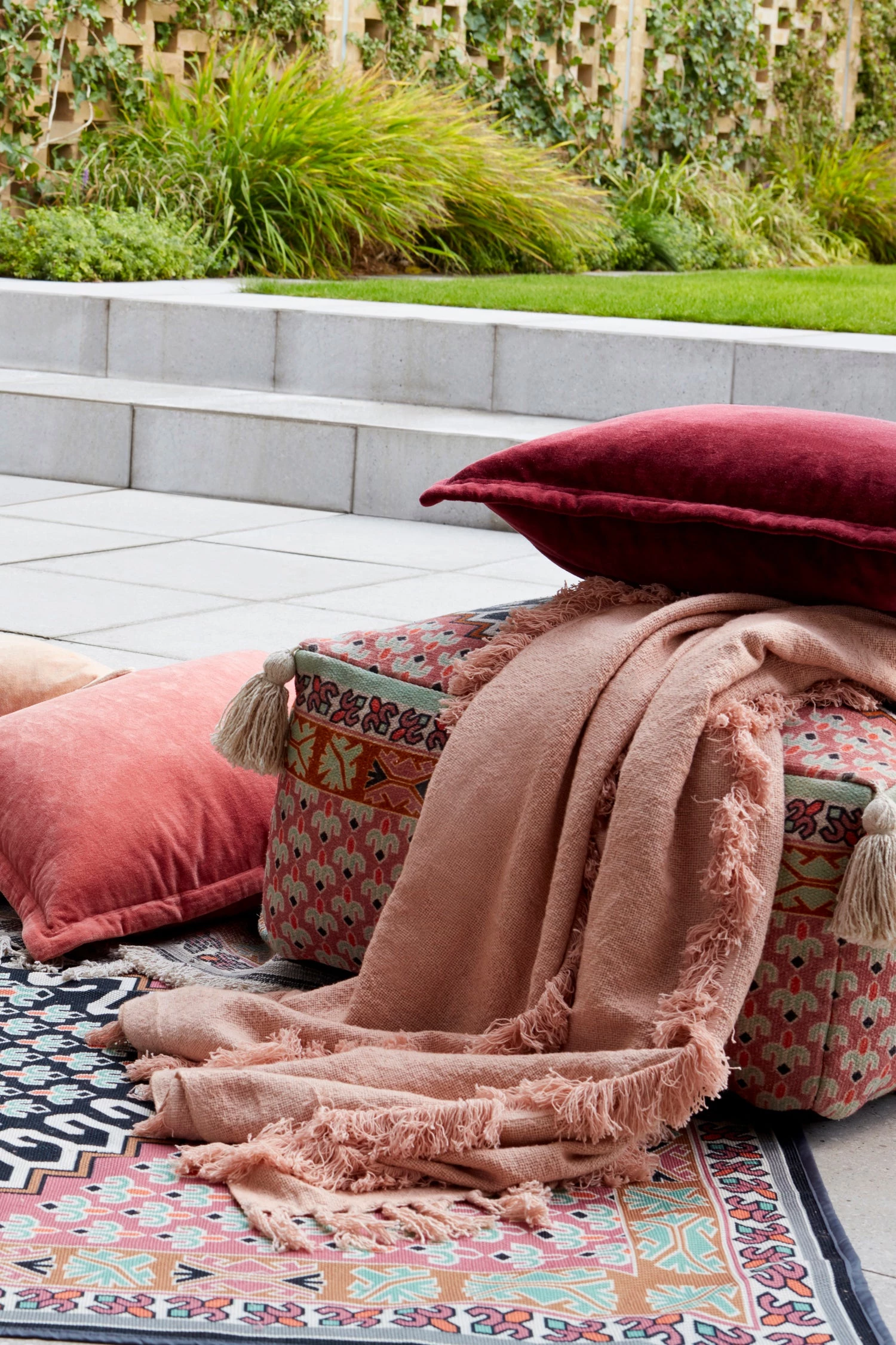 French Connection Poppy Picnic Rug 4 French Connection Poppy Picnic Rug