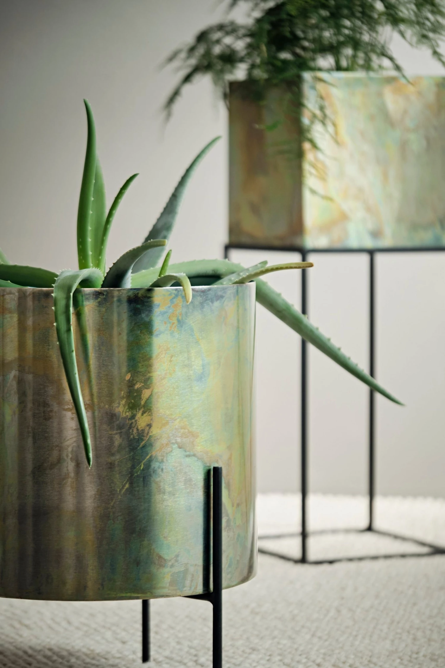 French Connection New In Medium Antique Green Planter 4 French Connection New In Medium Antique Green Planter